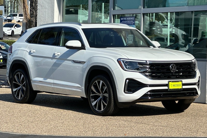 2025 Volkswagen Atlas Cross Sport SEL Premium R-LINE - Photo 2