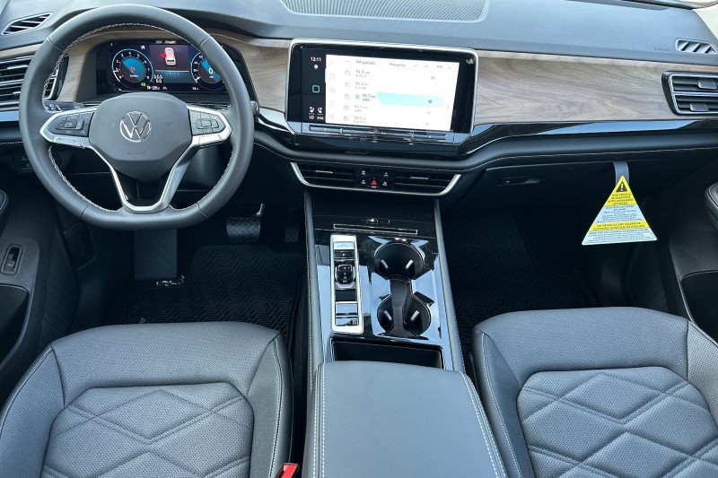 2026 Volkswagen Atlas SE w/Tech - Photo 12