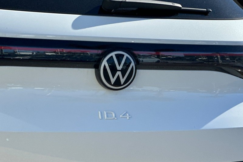 2026 Volkswagen ID.4 Pro S Plus 1V2JSPE8XTC000935