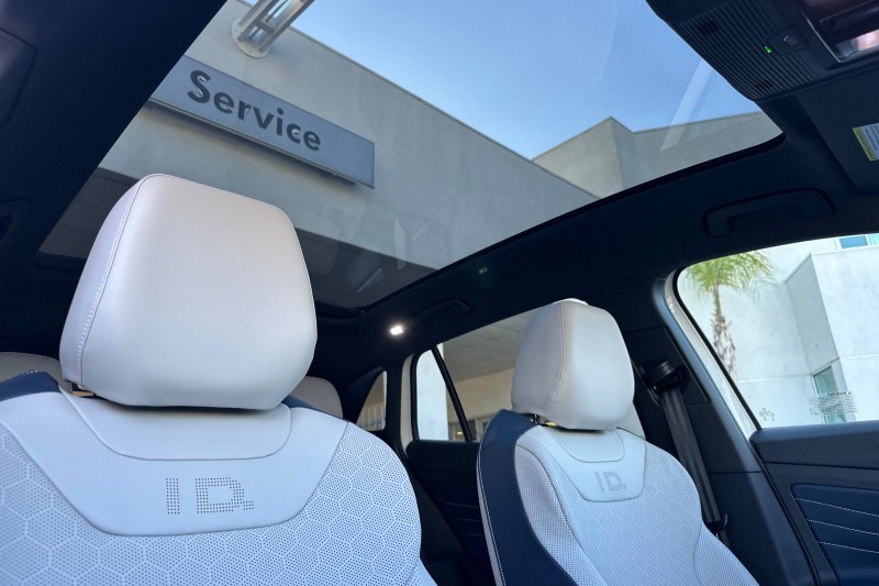 2026 Volkswagen ID.4 PRO S - Photo 15