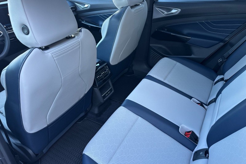2026 Volkswagen ID.4 PRO S - Photo 11
