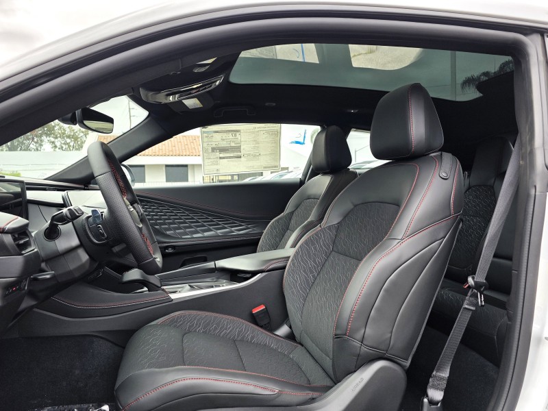 2025 Dodge Charger Daytona R/T - Photo 12