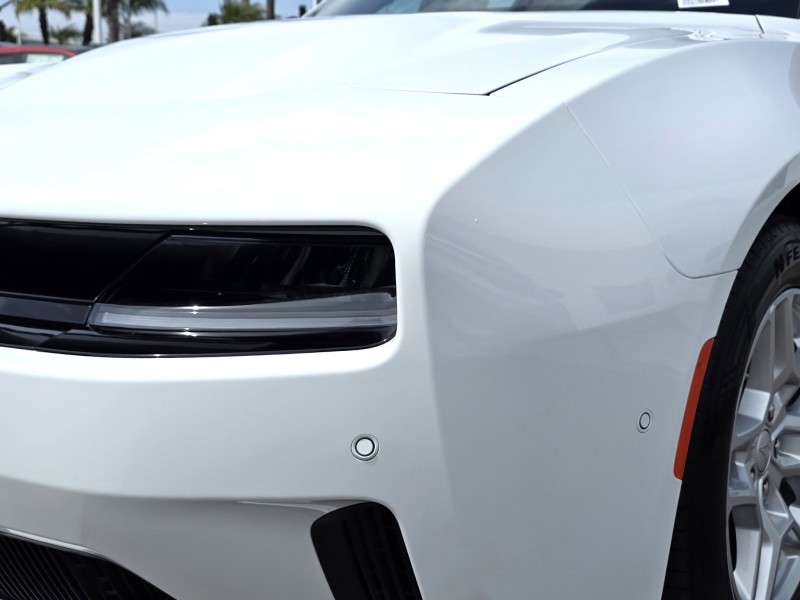 2025 Dodge Charger Daytona R/T - Photo 8