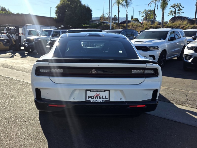 2024 Dodge Charger Daytona Scat Pack 2C3CDBDK1RR206153