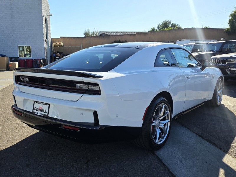 2024 Dodge Charger Daytona Scat Pack 2C3CDBDK1RR206153