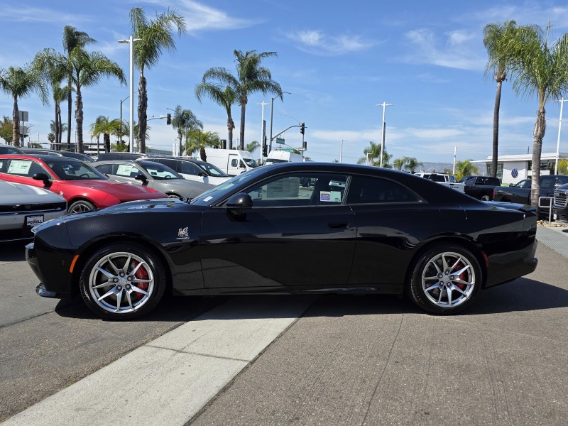 2025 Dodge Charger Daytona Scat Pack - Photo 2