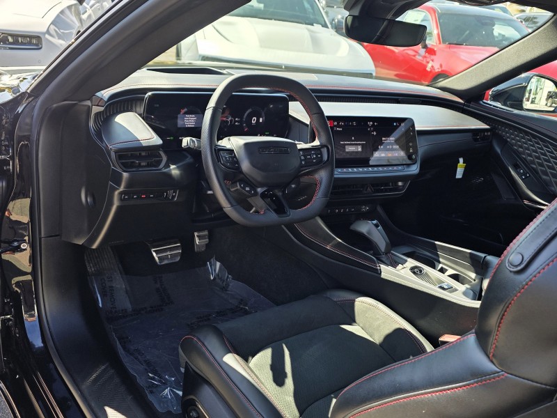 2025 Dodge Charger Daytona Scat Pack - Photo 16