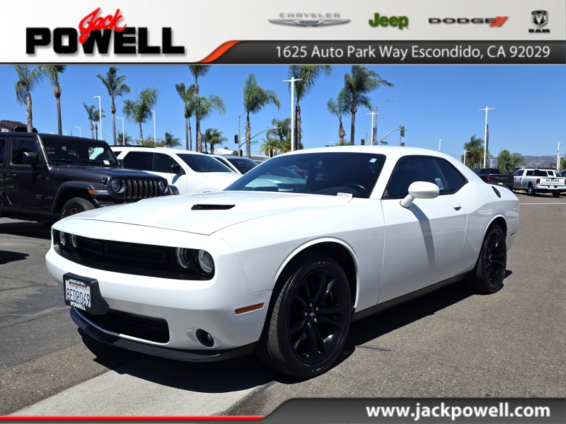 2018 Dodge Challenger SXT Plus 2C3CDZAG4JH287362