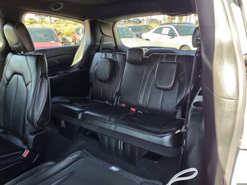 2026 Chrysler Pacifica Select 2C4RC1BG0TR181061