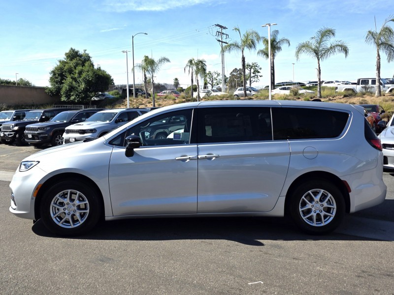 2026 Chrysler Pacifica Select 2C4RC1BG0TR181061