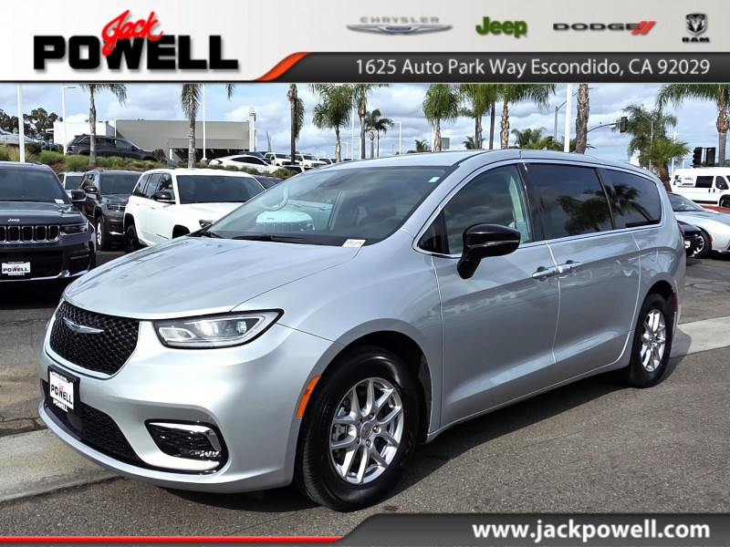 2024 Chrysler Pacifica Touring L 2C4RC1BG3RR142764