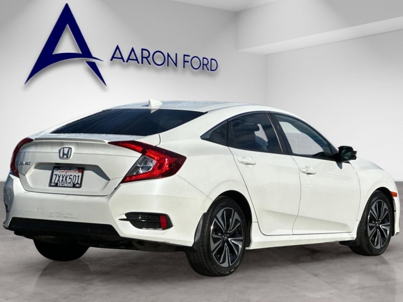 2017 Honda Civic EX-T 2HGFC1F48HH643299