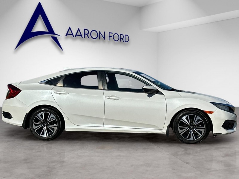 2017 Honda Civic EX-T 2HGFC1F48HH643299
