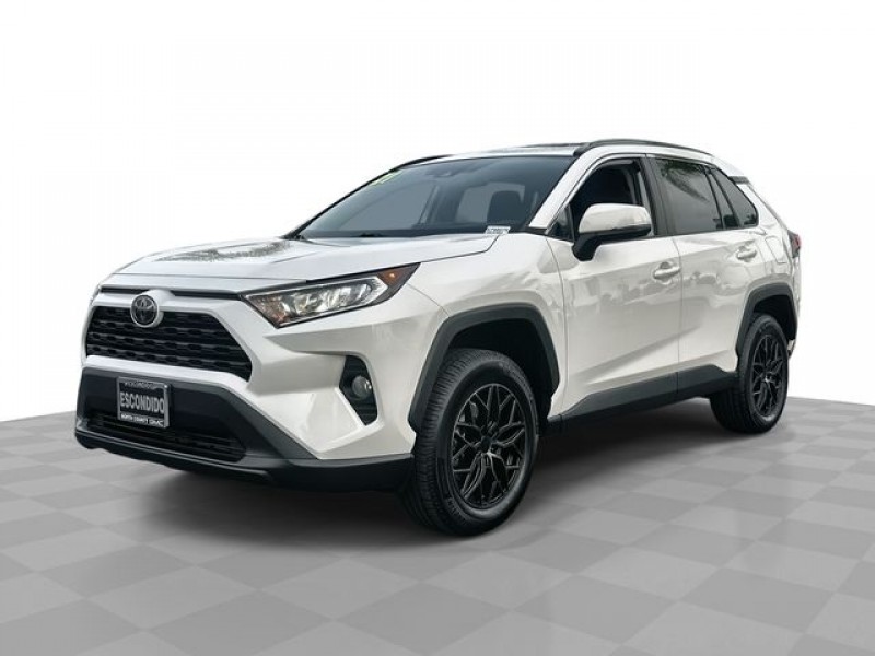 2021 Toyota RAV4 XLE 2T3P1RFV8MC148791