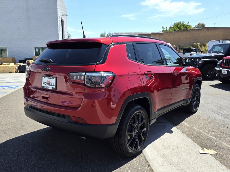 2025 Jeep Compass Latitude 3C4NJDBN7ST559957