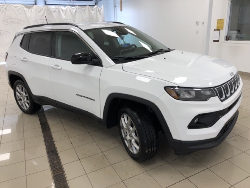 2022 Jeep Compass Latitude 3C4NJDFB7NT179392 2022 Jeep Compass Latitude 3C4NJDFB7NT179392