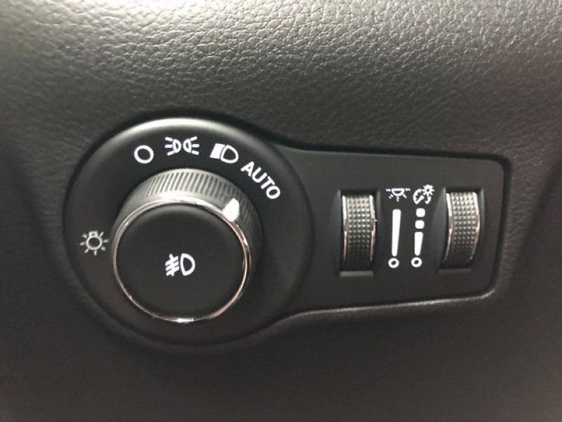2022 Jeep Compass Latitude 3C4NJDFB7NT179392 2022 Jeep Compass Latitude 3C4NJDFB7NT179392