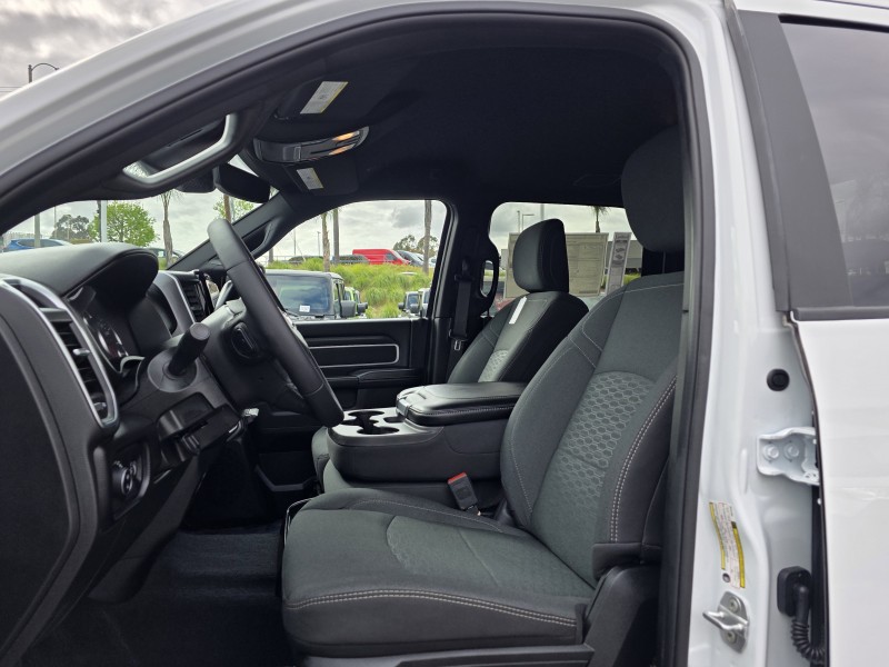 2025 Ram 2500 Big Horn 3C63R4JL1SG516182