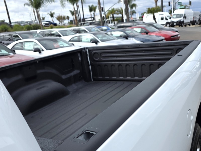 2025 Ram 2500 Big Horn 3C63R4JL1SG516182