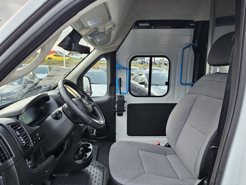 2025 Ram ProMaster Cargo Van EV  3C6MRWAZ4SE530450