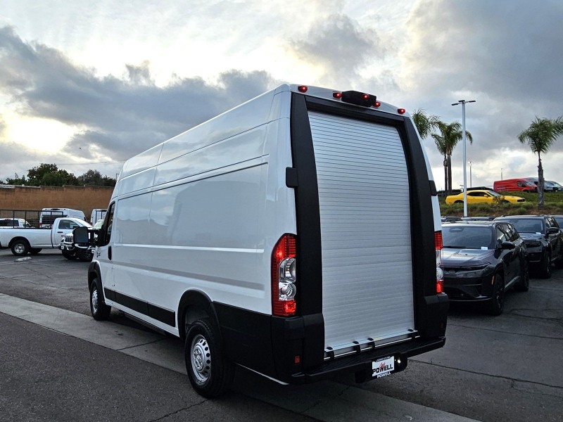 2025 Ram ProMaster Cargo Van EV  3C6MRWAZ4SE530450