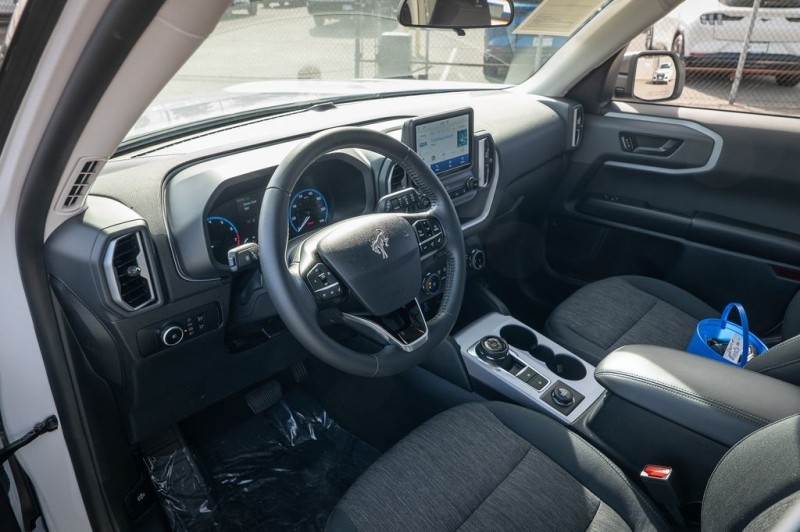 2022 Ford Bronco Sport Big Bend 3FMCR9B65NRE32403