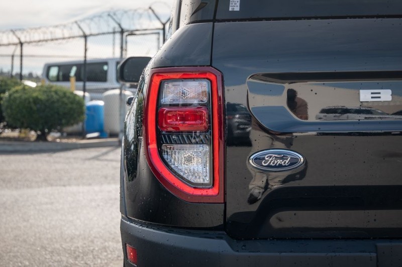 2024 Ford Bronco Sport Outer Banks 3FMCR9C63RRE47454