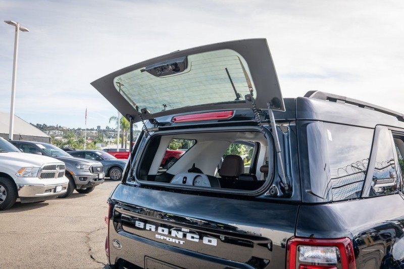 2024 Ford Bronco Sport Outer Banks 3FMCR9C63RRE47454