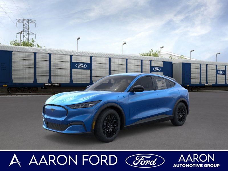 2025 Ford Mustang Mach-E Select 3FMTK1R45SMA45465