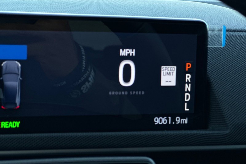 2024 Ford Mustang Mach-E Select 3FMTK1SU0RMA27959