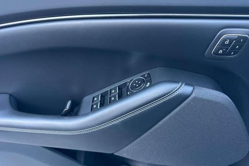 2024 Ford Mustang Mach-E Select 3FMTK1SU0RMA27959