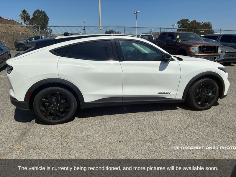 2024 Ford Mustang Mach-E Select 3FMTK1SU3RMA27602