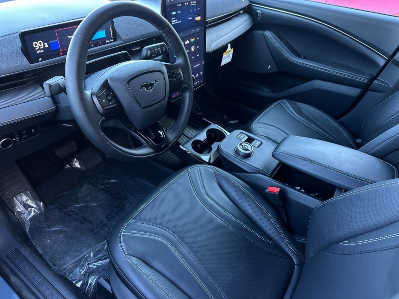 2024 Ford Mustang Mach-E Premium 3FMTK3R70RMA23194