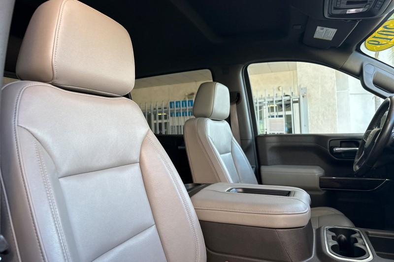2019 Chevrolet Silverado 1500 RST 3GCUYEED7KG216204