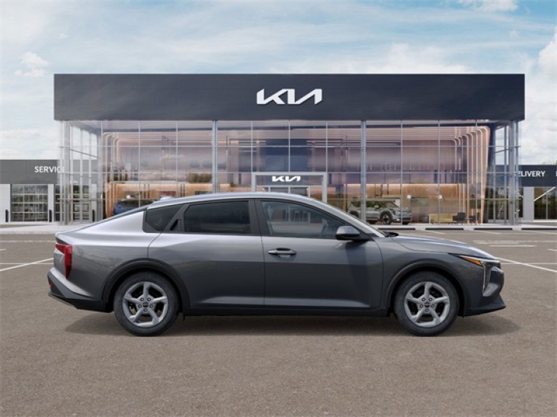 2025 Kia K4 LXS 3KPFT4DE9SE198053