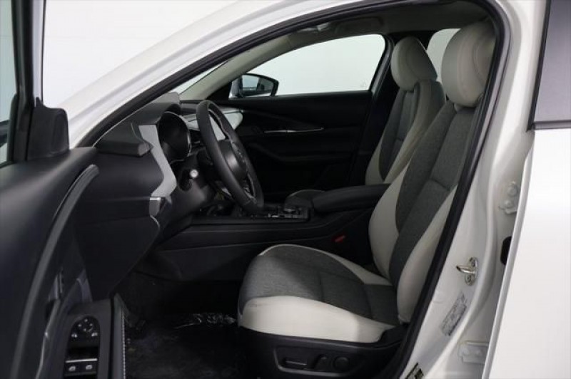 2026 Mazda CX-30 2.5 S 3MVDMBCL1TM105878