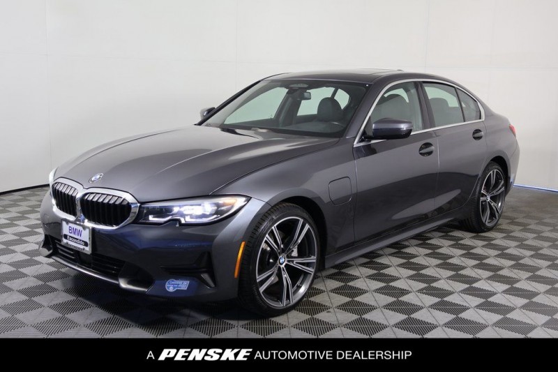2021 BMW 3 Series 330e iPerformance 3MW5P7J01M8B49535