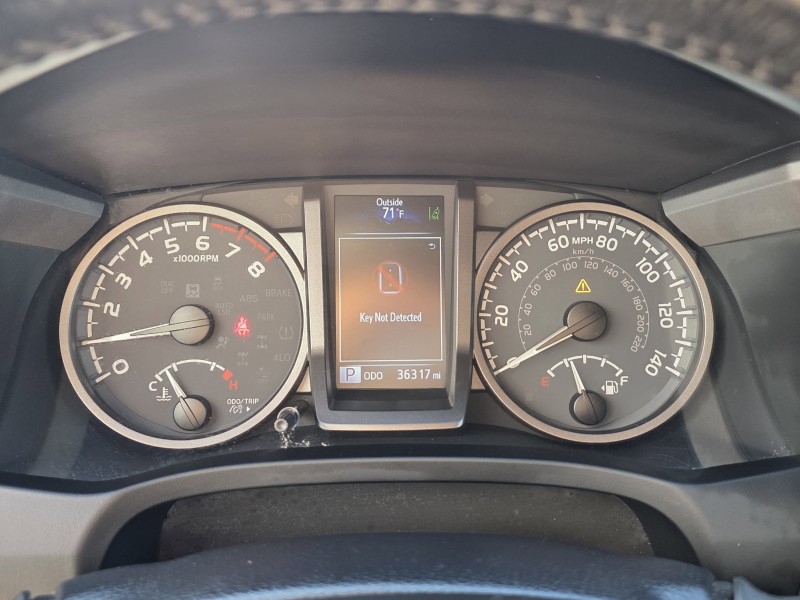 2022 Toyota Tacoma 2WD TRD Sport 3TMAZ5CN5NM181079