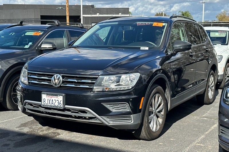 2019 Volkswagen Tiguan 2.0T S 3VV1B7AX3KM109153