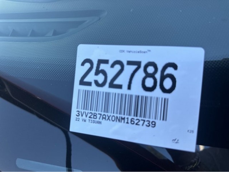 2022 Volkswagen Tiguan 2.0T SE 3VV2B7AX0NM162739