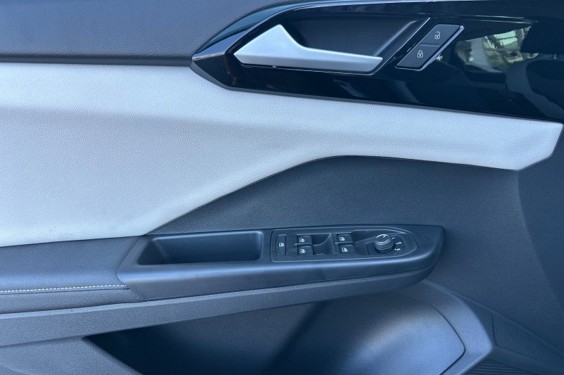 2026 Volkswagen Taos S - Photo 10