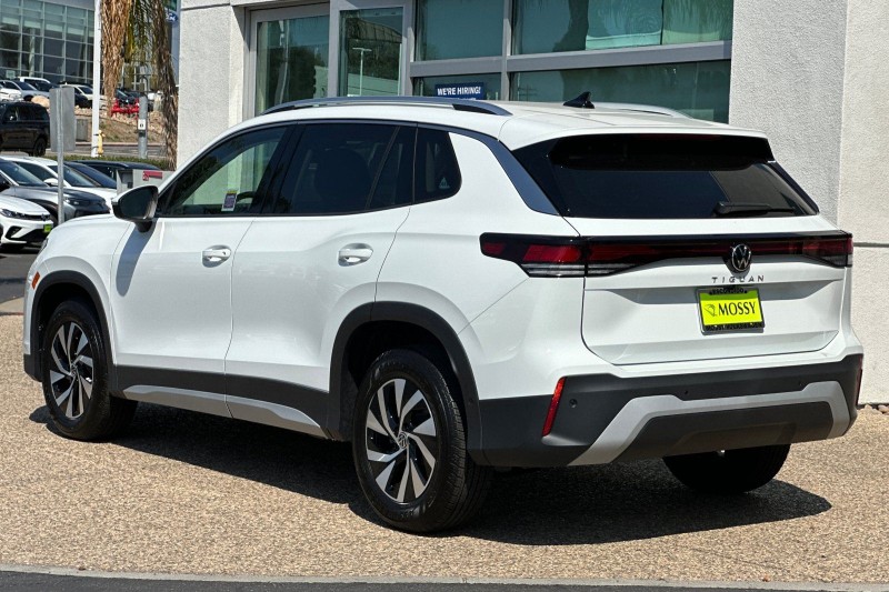 2025 Volkswagen Tiguan 2.0T S 3VVCR7RM1SM057097