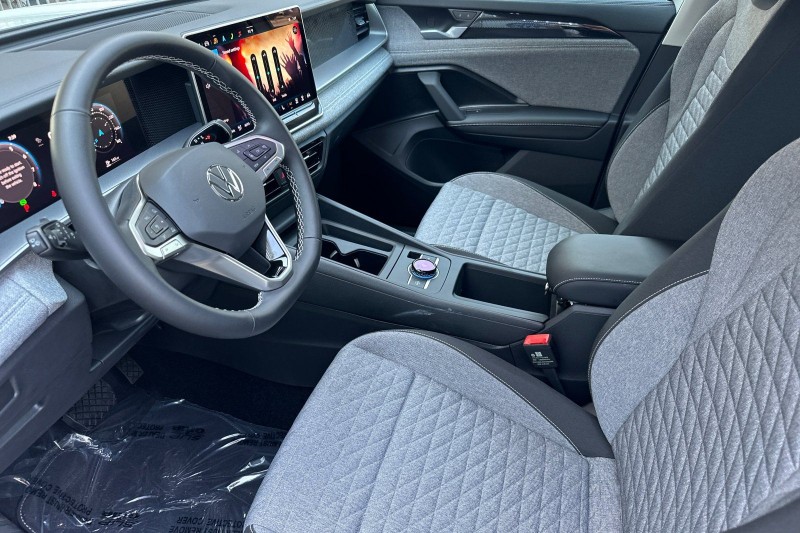 2025 Volkswagen Tiguan 2.0T S 3VVCR7RM1SM057097
