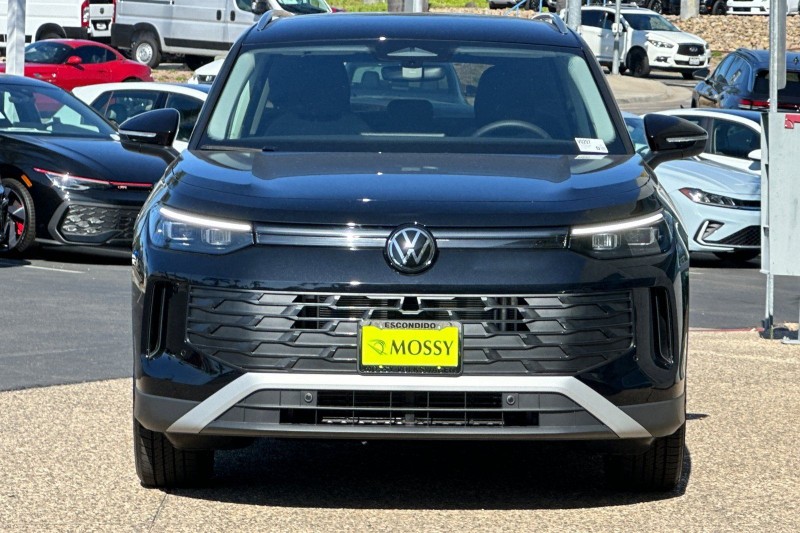 2025 Volkswagen Tiguan 2.0T S 3VVCR7RM4SM025714