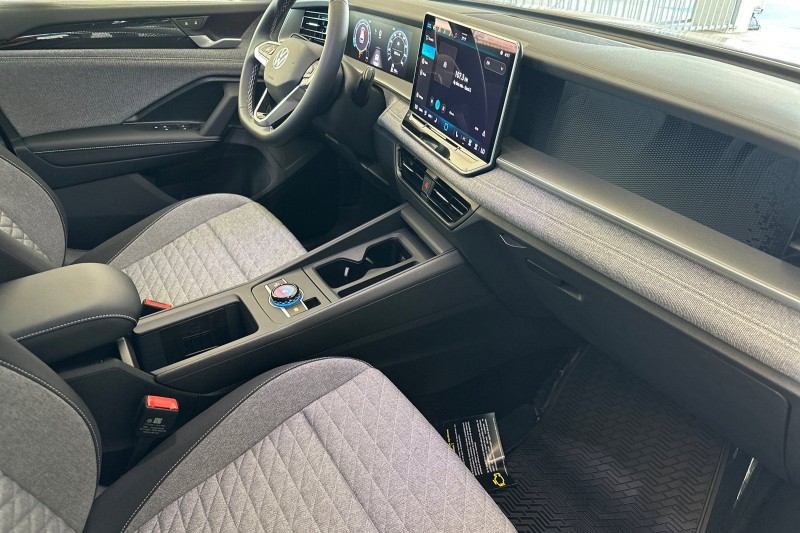 2025 Volkswagen Tiguan 2.0T S 3VVCR7RM6SM065325