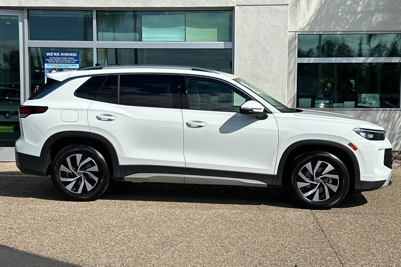 2025 Volkswagen Tiguan 2.0T S 3VVCR7RM6SM065325