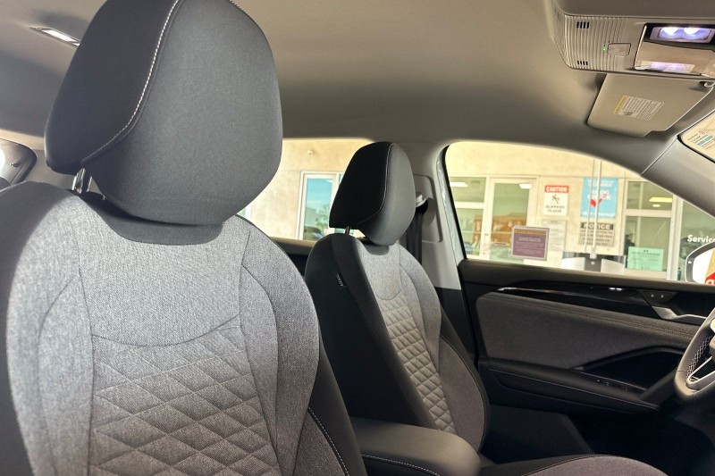 2025 Volkswagen Tiguan 2.0T S 3VVCR7RM6SM065325