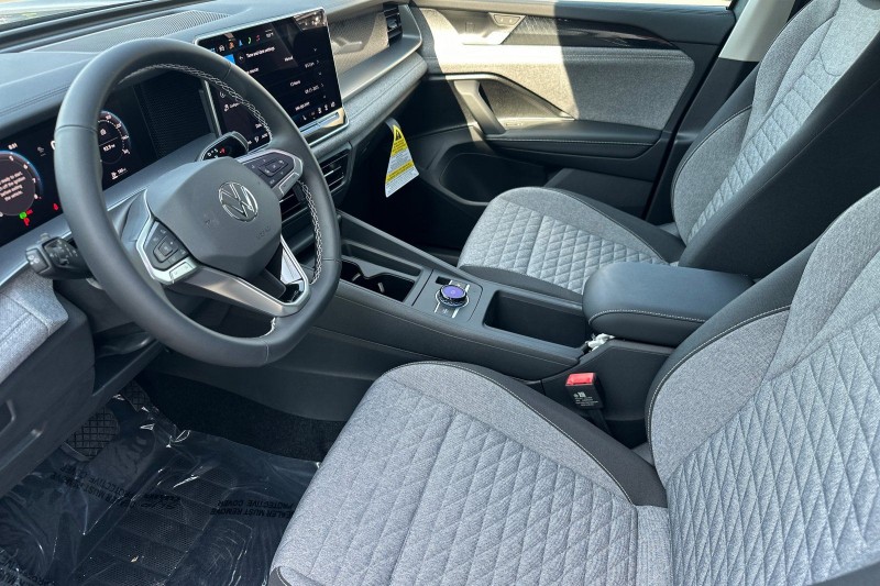 2025 Volkswagen Tiguan 2.0T S 3VVCR7RMXSM055557