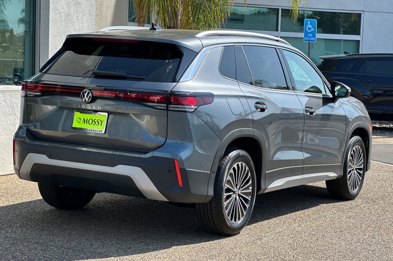 2025 Volkswagen Tiguan 2.0T S 3VVCR7RMXSM055557