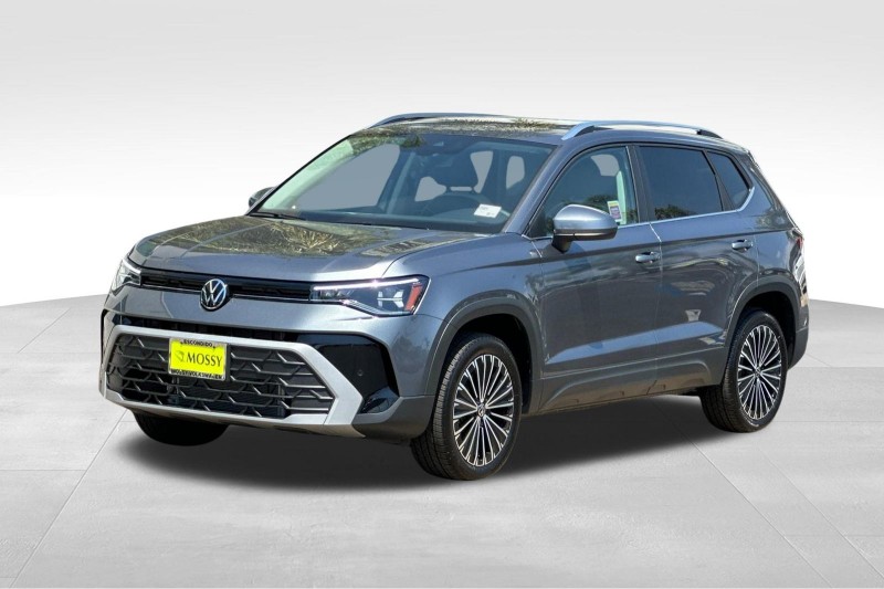 2025 Volkswagen Taos 1.5T SE 3VVEC7B22SM086434